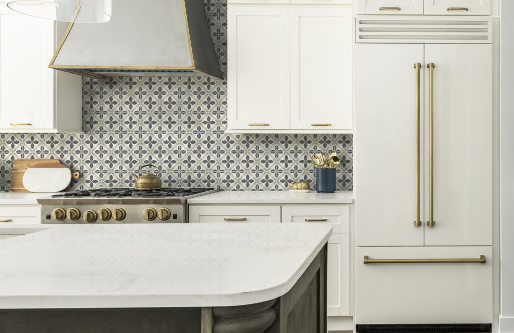 Harlow Charcoal Ash on Thassos Decorative Materials